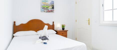 1 chambre, Wi-Fi gratuit, draps fournis