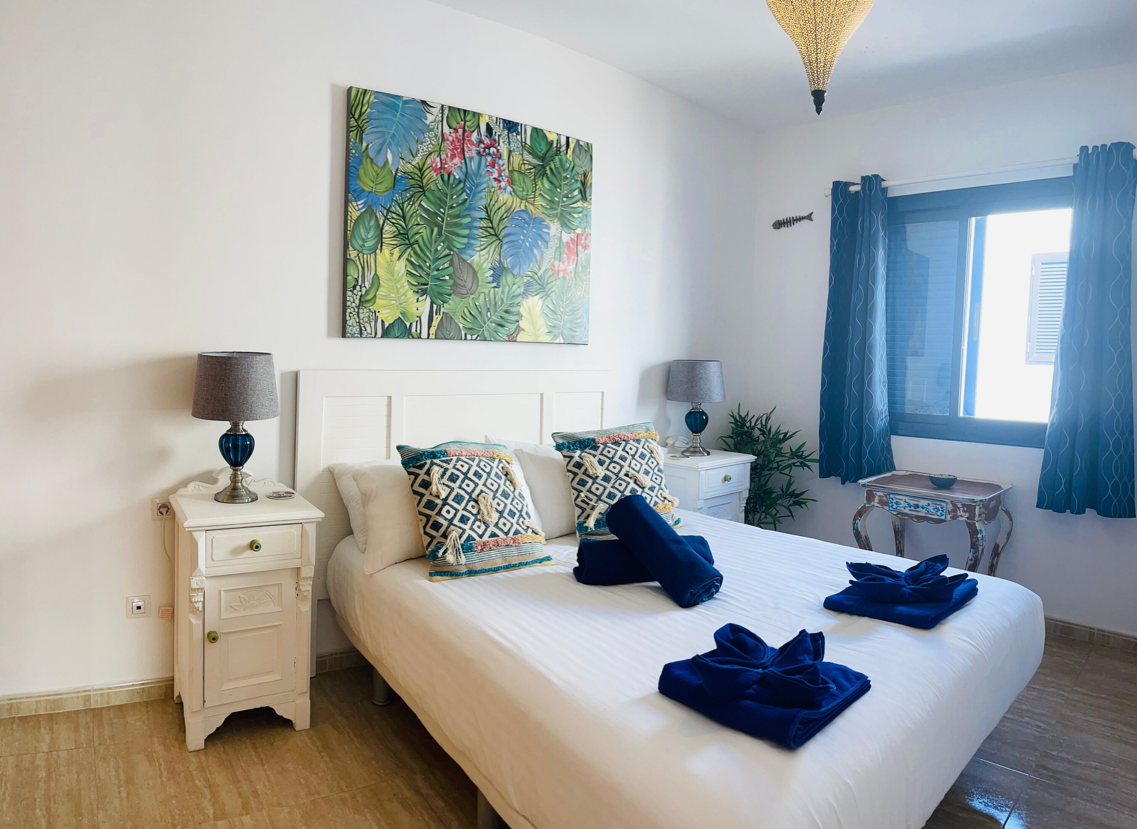 2 slaapkamers, een strijkplank/strijkijzer, gratis wifi, beddengoed