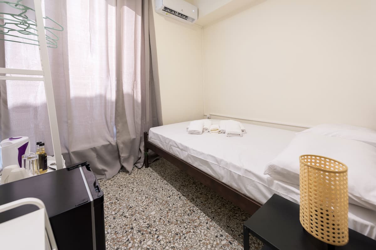 Economy Double Room (50)