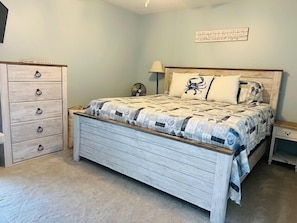 2 bedrooms, iron/ironing board