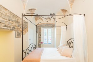 Apartment | 1 bedroom - Romantic Escape in the 400s (Como)