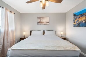 2 Schlafzimmer, Bügeleisen/Bügelbrett, WLAN, Bettwäsche