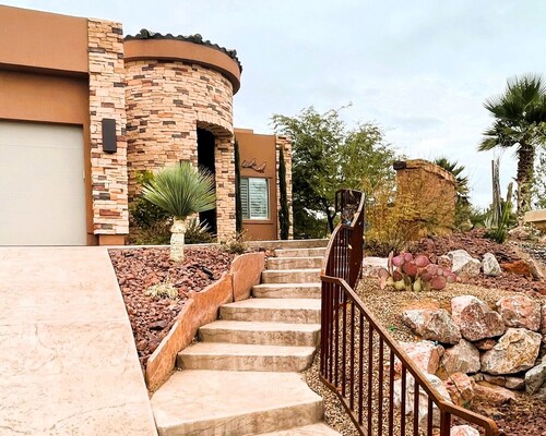 Tee Time Terrace Mesquite Vacation Rental with Private Hot Tub and $510 in free daily activities!