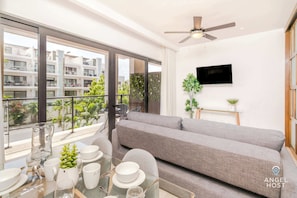 Televisión y oficina