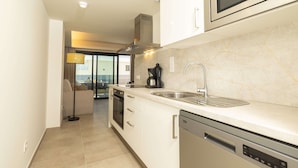 Comfort Apartment | Private kitchen - Sydenbooking Arguineguín (Mogan)