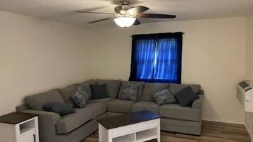 Televisión y oficina