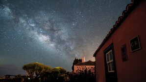 Property grounds - Casa Celeste, swimming pool with panoramic views in the east of La Palma (Villa de Mazo)