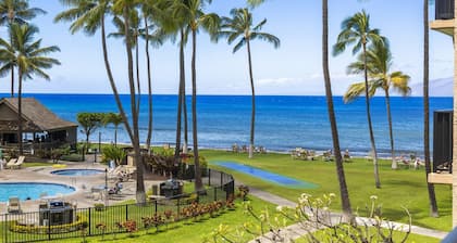 Coastal Remodeled ocean view Papakea Resort condo