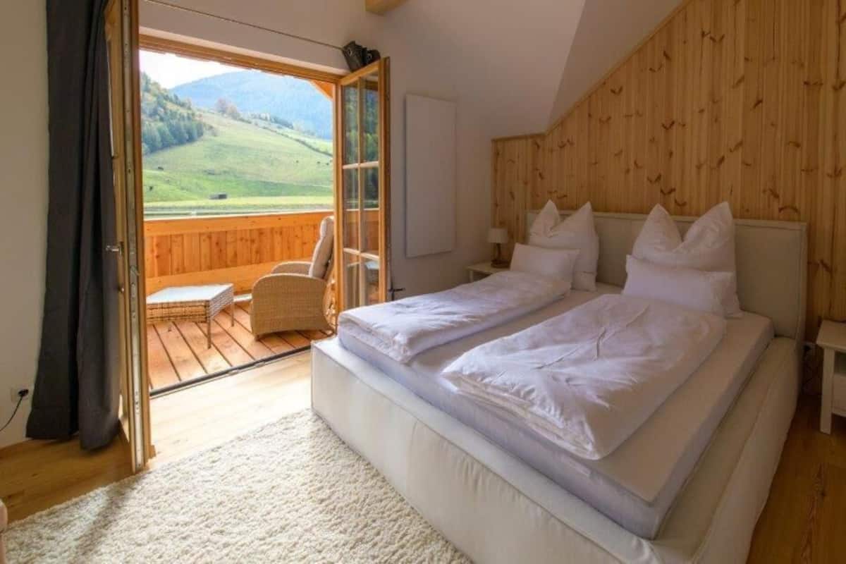 Dupleks (incl. 175 Euro Cleaning Fee) | 1 soveværelse, lydisolering, gratis Wi-Fi, sengetøj