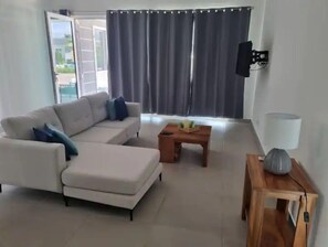 TV connectée, chaîne hi-fi