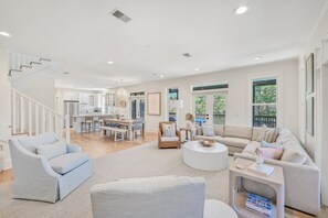 Smart-tv en een open haard