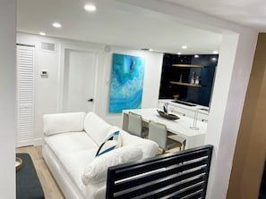 Interior - 2 Bedroom City Apartment (Miami)