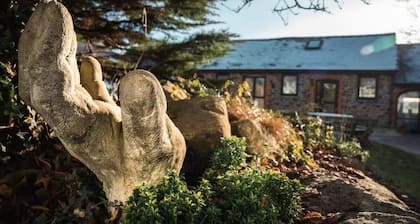 Spacious 2 Bedroom Holiday Cottage nr Bude