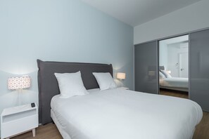 3 Schlafzimmer, Bügeleisen/Bügelbrett, Bettwäsche