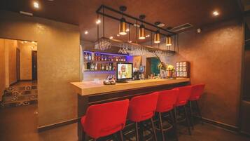 Bar (in der Unterkunft)