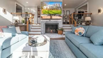 TV connectée, cheminée