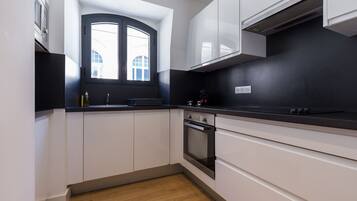 Fridge, microwave, dishwasher