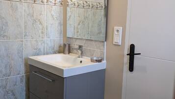 Dusche, Haartrockner