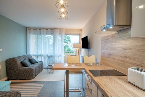 Kersalé - Studio Apartment, Sleeps 2