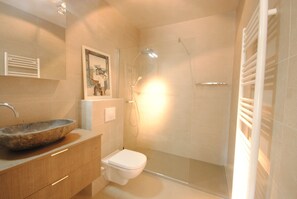 Dusche, Haartrockner