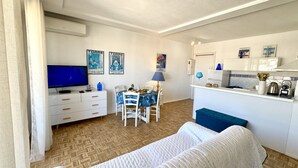 Living area - Studio apartment grand hotel DUP5380 (Cannes)