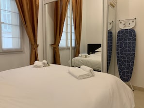 1 chambre, fer et planche à repasser, Wi-Fi gratuit