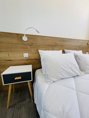 2 habitaciones, tabla de planchar con plancha y wifi gratis 