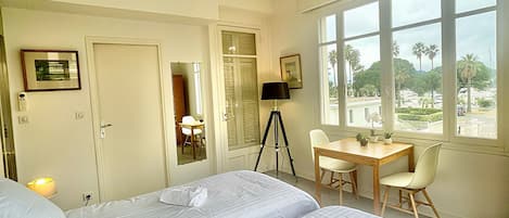 3 chambres, fer et planche Ă repasser, Wi-Fi gratuit, draps fournis