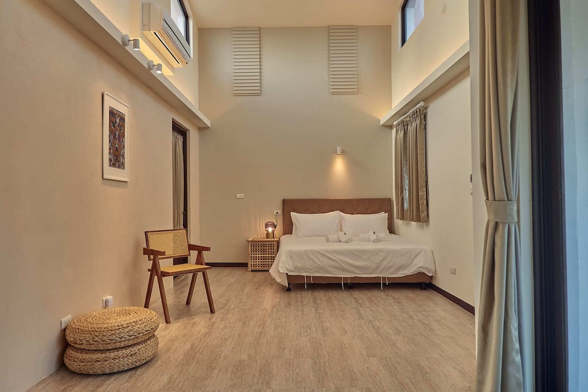 Gallery Quadruple Room, 2 Queen Beds, Ocean View | Premium bedding, individually decorated, free WiFi, bed sheets