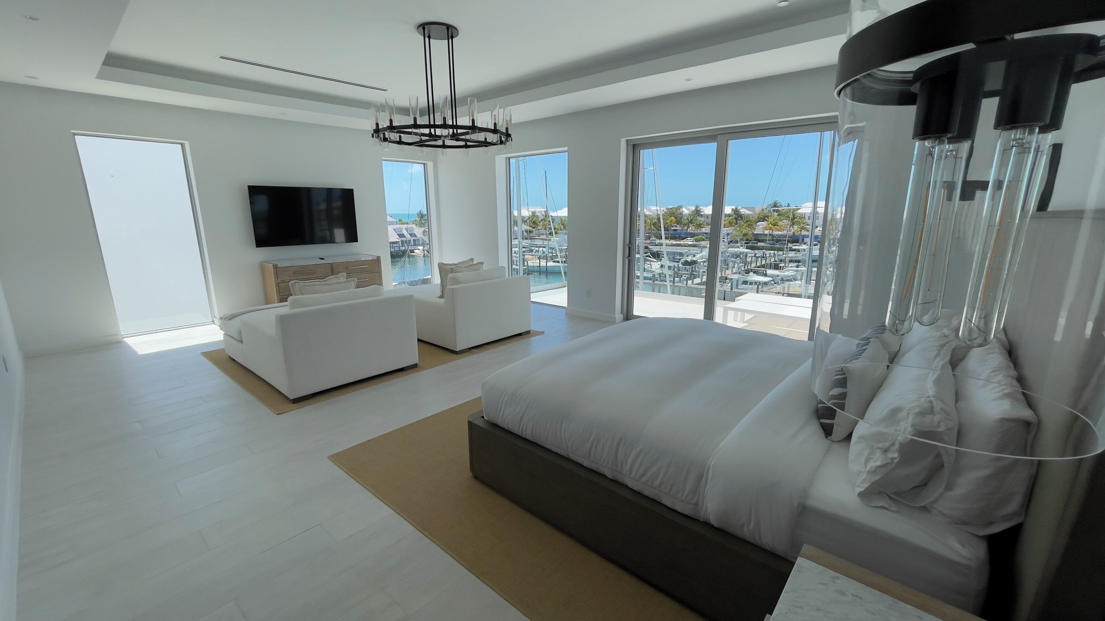 Luxury Condo | Premium bedding, down duvets, individually decorated