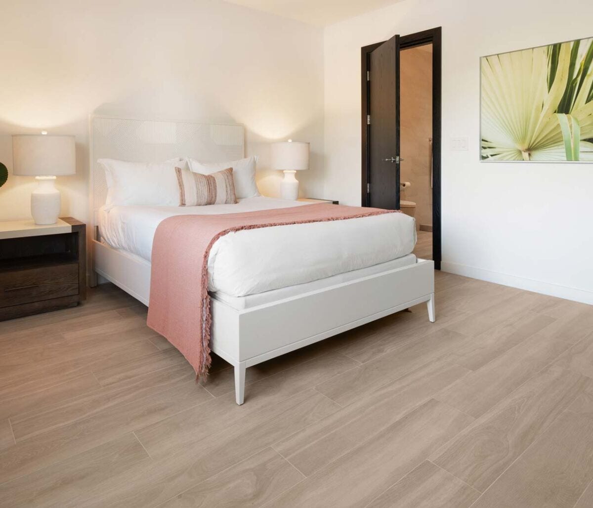 Vila Deluks, 3 kamar tidur, 2 kamar mandi, pemandangan marina | Seprai premium, selimut bulu angsa, dan didekorasi berbeda-beda