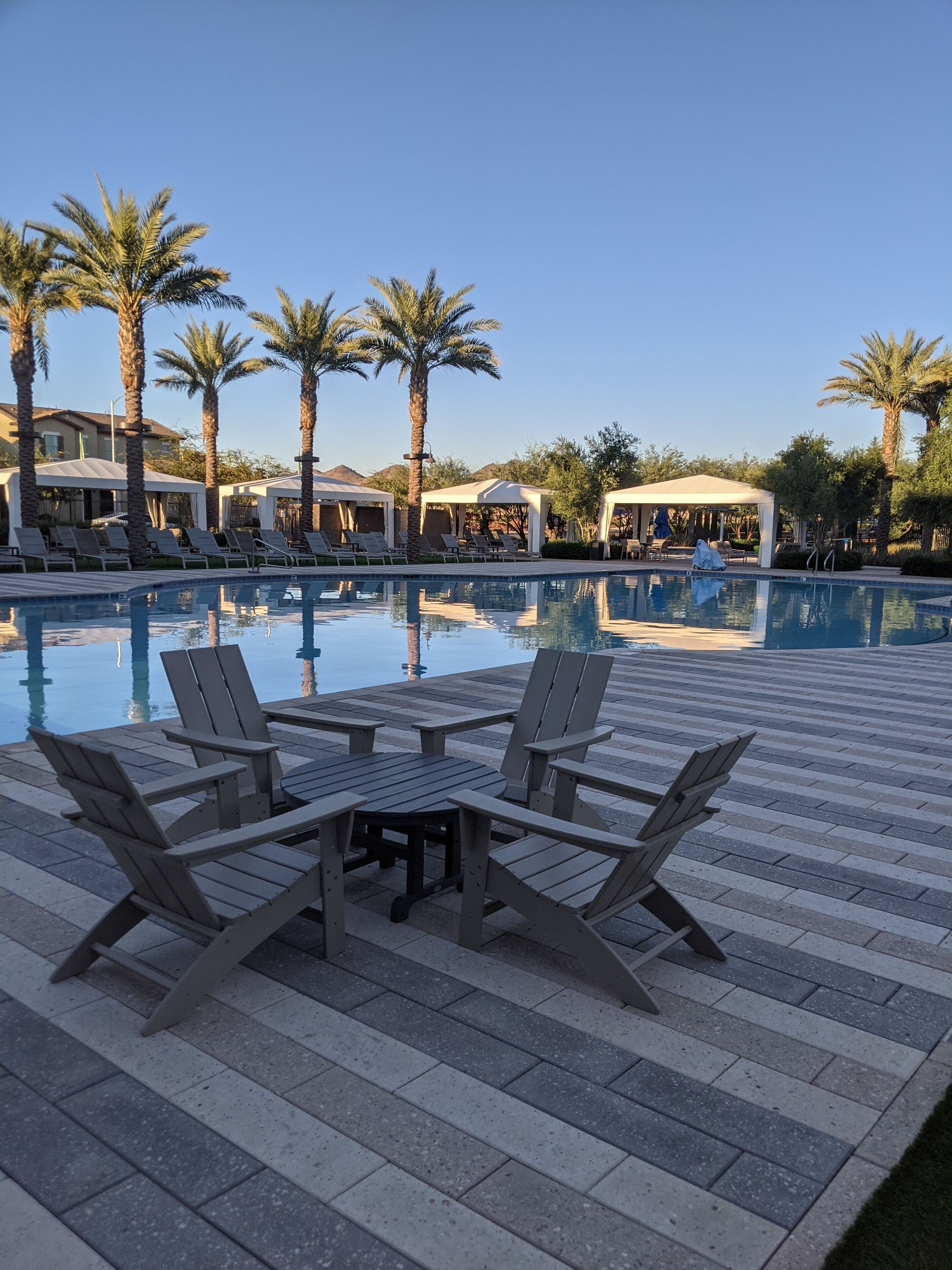 NEW Listing discount! 5 minutes to dining & shopping with a rooftop deck & views