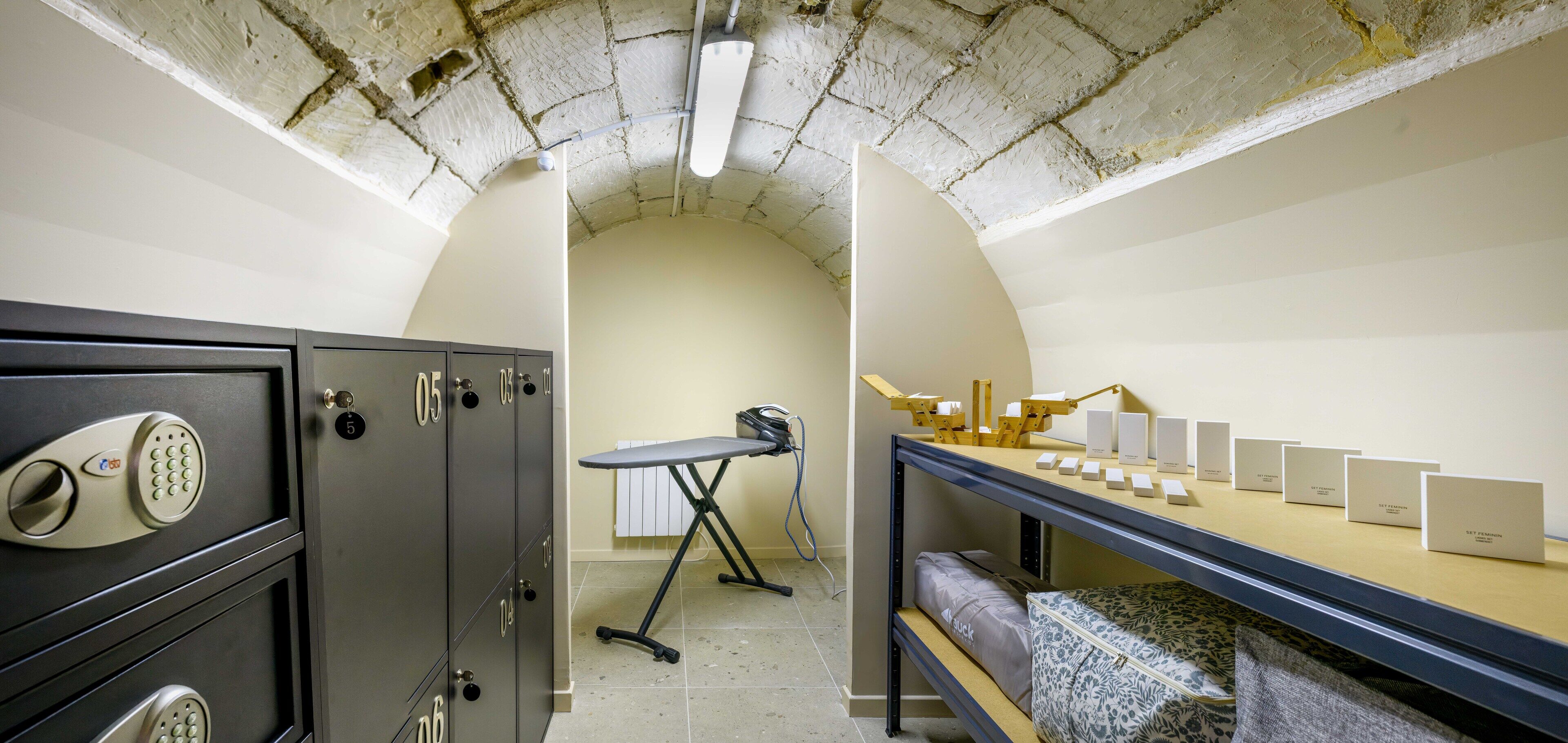 Photo - Corneille - Entrée autonome, réception en ligne - Encore Mieux