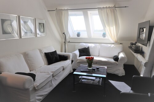 Hof Eckhorst, Wohnung Black and White