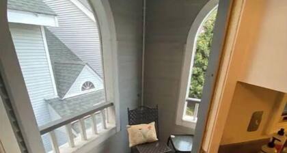 Portsmouth Historic District- Charming 1 Bedroom