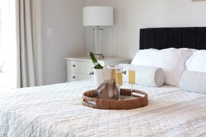 4 bedrooms, iron/ironing board, travel crib, free WiFi