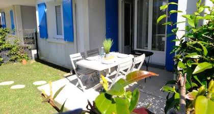 T2 apartment with garden and parking, ROYAN, near seafront