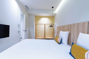 4 Schlafzimmer, Bügeleisen/Bügelbrett, Bettwäsche