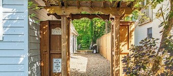 Slps 8 - Comm. Pool - PetsOK - WD - King - Bikes