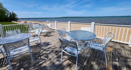 North Shore Inn Traverse City - Unit 302