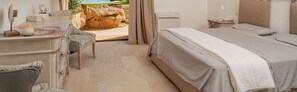 5 bedrooms, iron/ironing board, travel cot, free WiFi