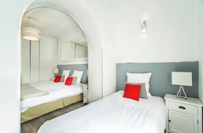 1 bedroom, iron/ironing board, Internet, bed sheets