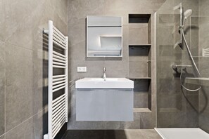 Bathroom - Stylish 1BR Apt w Balc Cloche dOr (Luxembourg City)