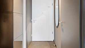 Apartment - Stylish 1BR Apt w Balc Cloche dOr (Luxembourg City)