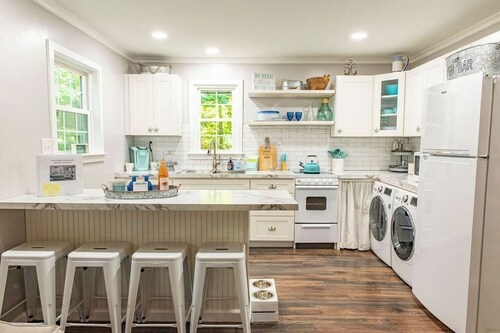 Slps 6 / Comm. Pool / PetsOK / WD / Bikes / Kayaks