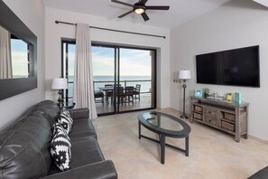 Smart TV - Luxury Las Palomas Oceanview Condo - Phase 2 (Puerto Peñasco)