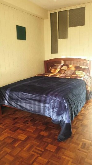 2 bedrooms, WiFi, bed sheets