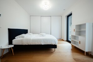 公寓 | 1 多间卧室、特色装修、特色家居、笔记本电脑工作区