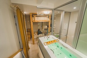 Luxury Suite - 4 Bears Studios (Madrid)