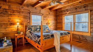 4 bedrooms, free WiFi, bed sheets